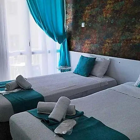 Hotel Minerva Port 3*